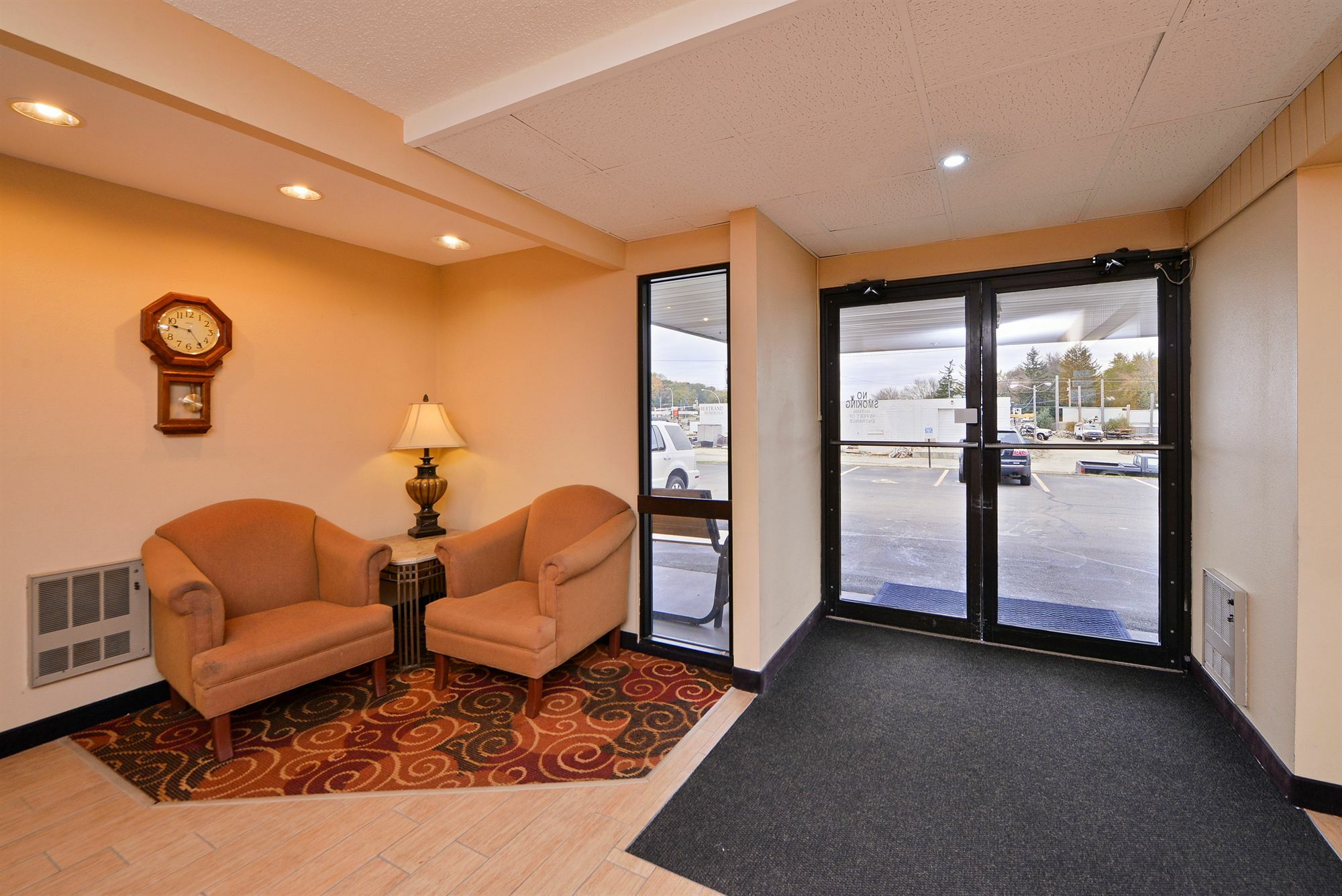 Super 8 By Wyndham Rochester Mayo Clinic Area מראה חיצוני תמונה