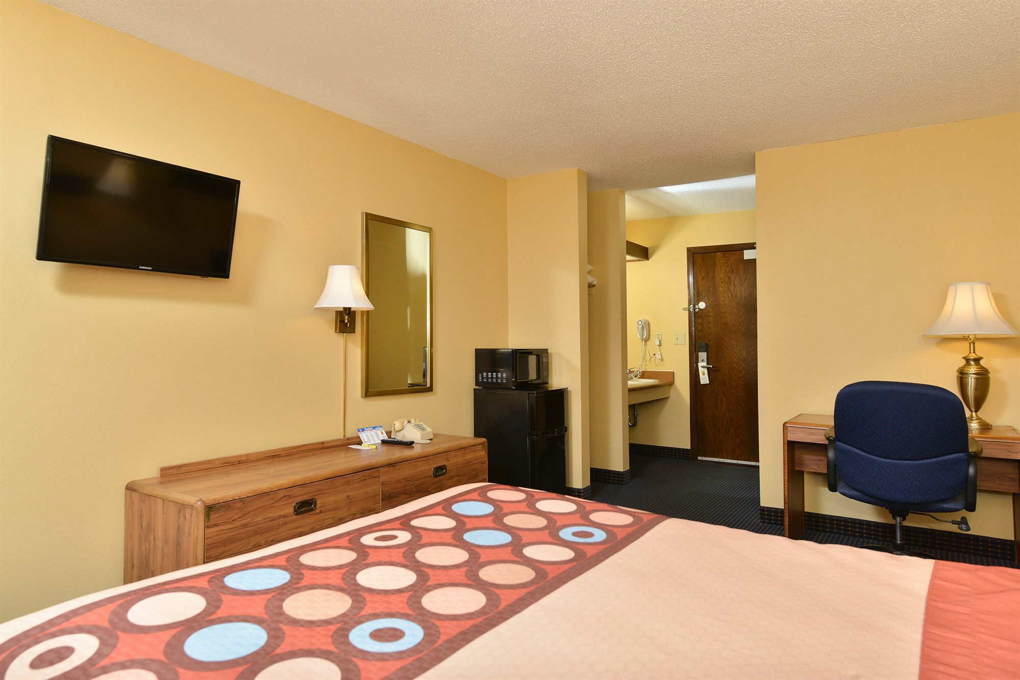 Super 8 By Wyndham Rochester Mayo Clinic Area מראה חיצוני תמונה